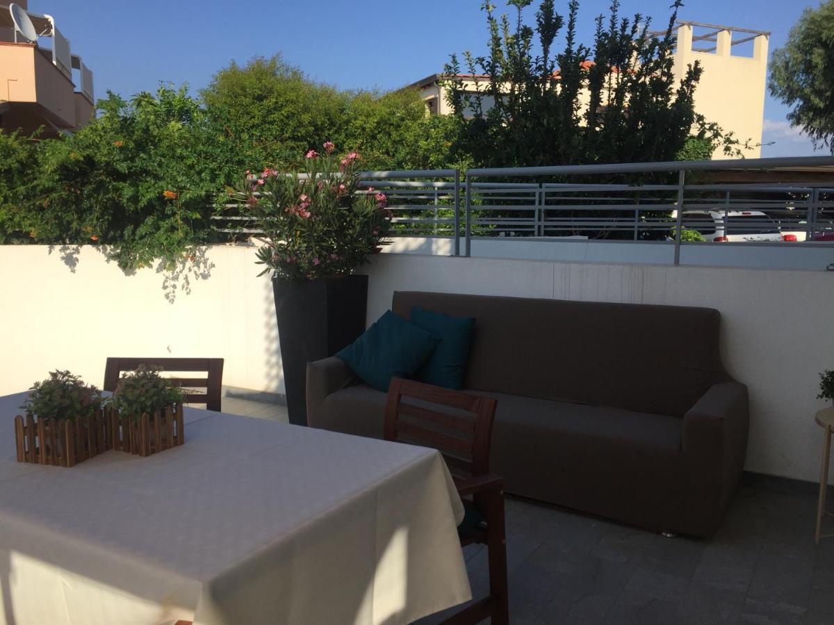 Slow Chic Apartment Ganzirri Мессина Экстерьер фото