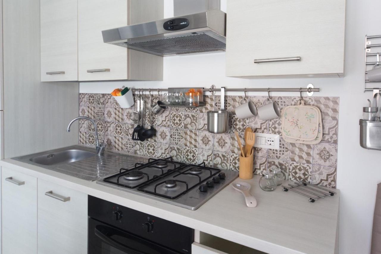 Slow Chic Apartment Ganzirri Мессина Экстерьер фото